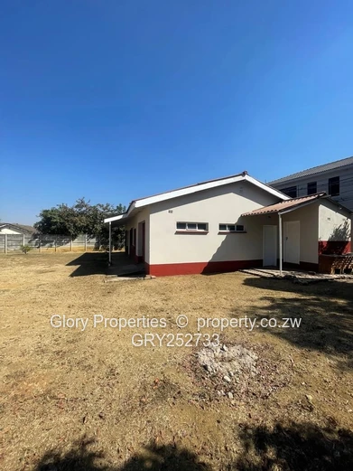 Vacant Office Space To Let In Borrowdale West