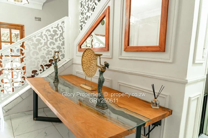Hot Desk Office Spaces Avaliable in Mt Pleasant 
