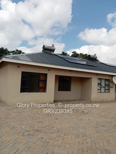 Beautiful & Modern 2-Bedroom Home to Let – Bluffhill